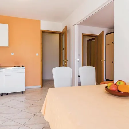 Beautiful In With Kitchen