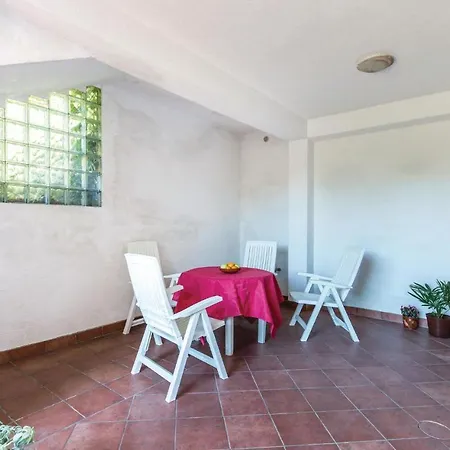 Apartment 2 Bedroom Gorgeous Apartment In Matulji *