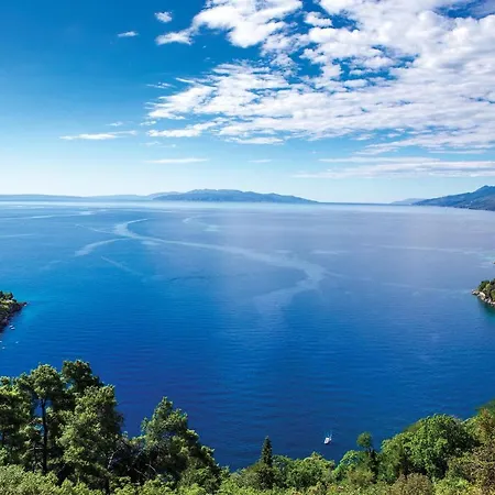 2 Bedroom Gorgeous Apartment In Matulji Apartment Matulji