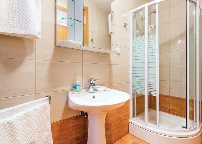 アパート 2 Bedroom Gorgeous In